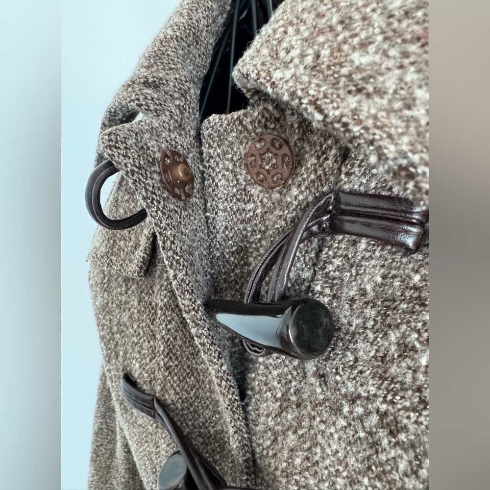 Fall/winter coat - Picture 4 of 10